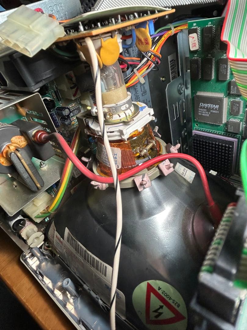 Apple Macintosh SE/30 本体