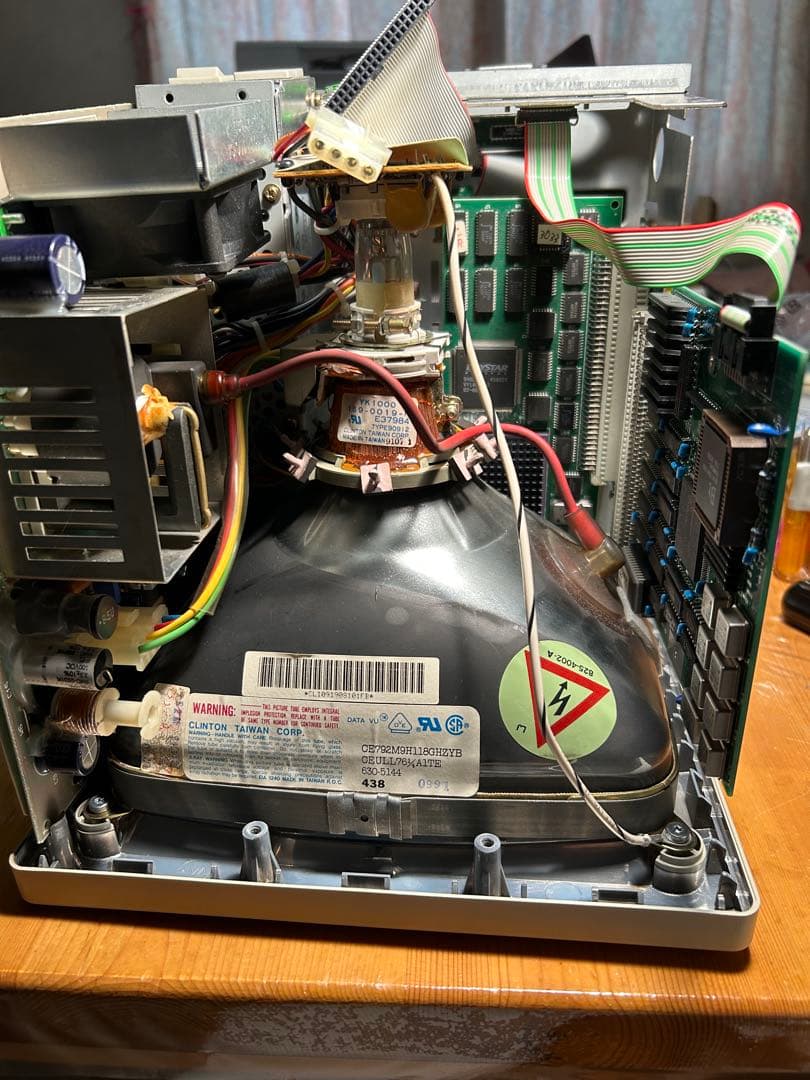 Apple Macintosh SE/30 本体