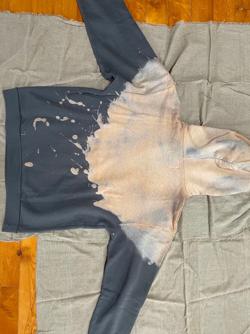 WTAPS グラデーションデザイン パーカー X 02