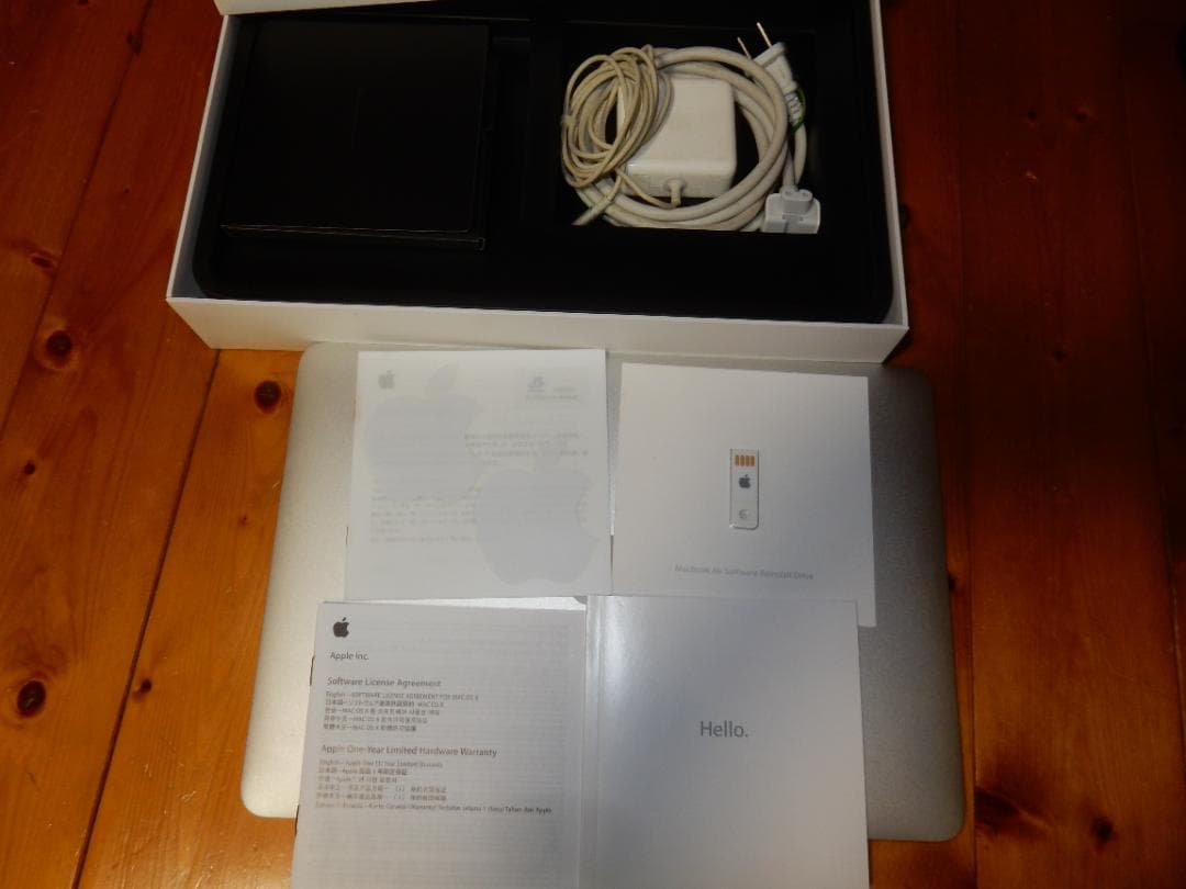 MacBook本体 MacBook Air(13-inch Late 2010)