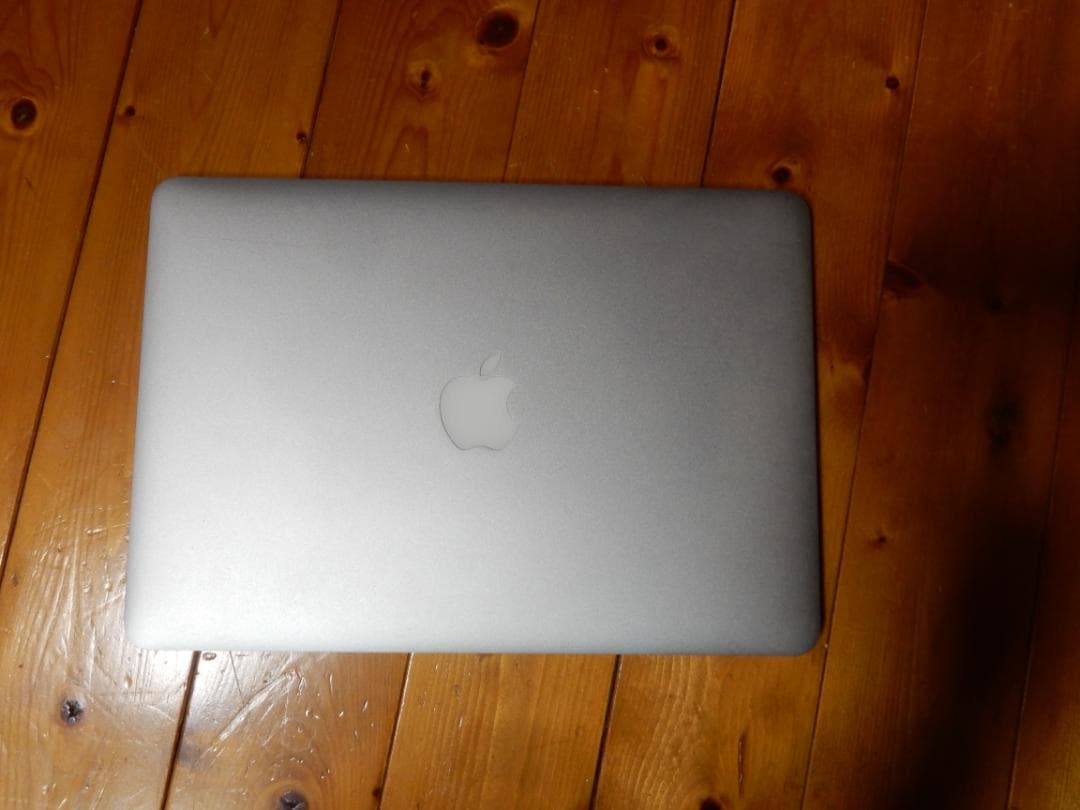 MacBook本体 MacBook Air(13-inch Late 2010)