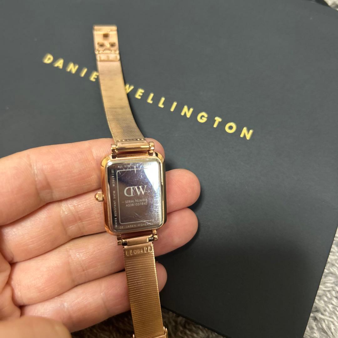 QUADRO LUMINE PRESSED MELROSE ローズゴールド