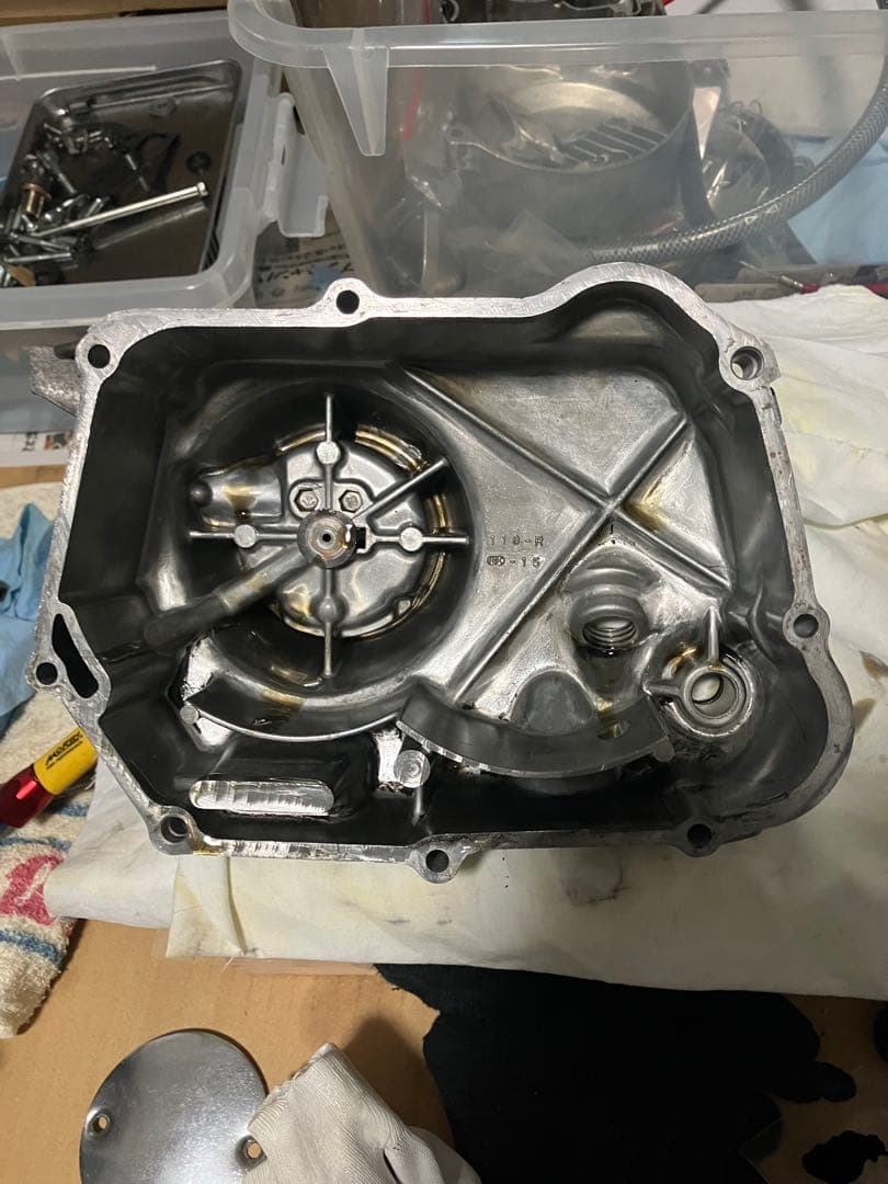 12Vモンキー　AB27 純正クラッチカバー　油温計フィラーキャップ付き