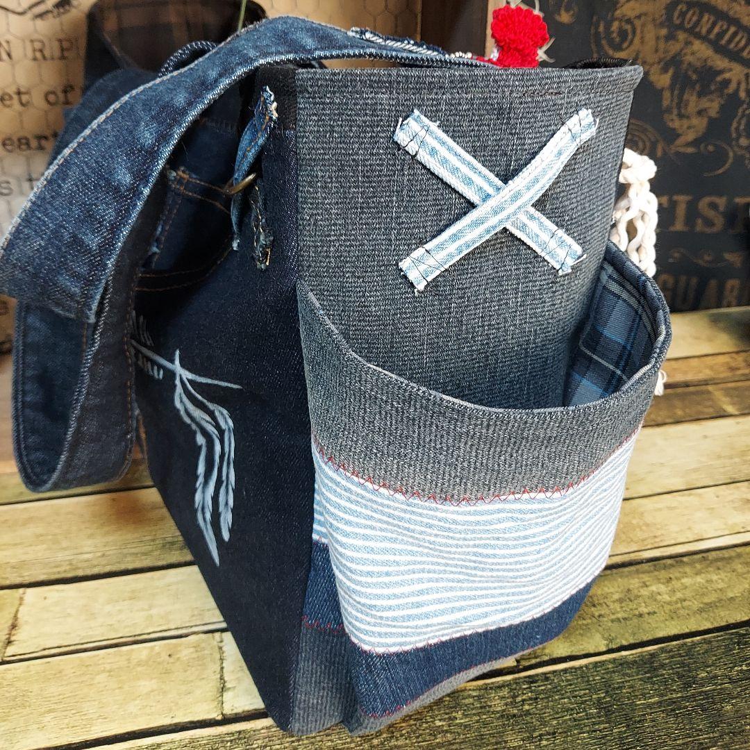 【Kal】大きな刺繍デニムバック　No.651　デニムリメイク　特大バック