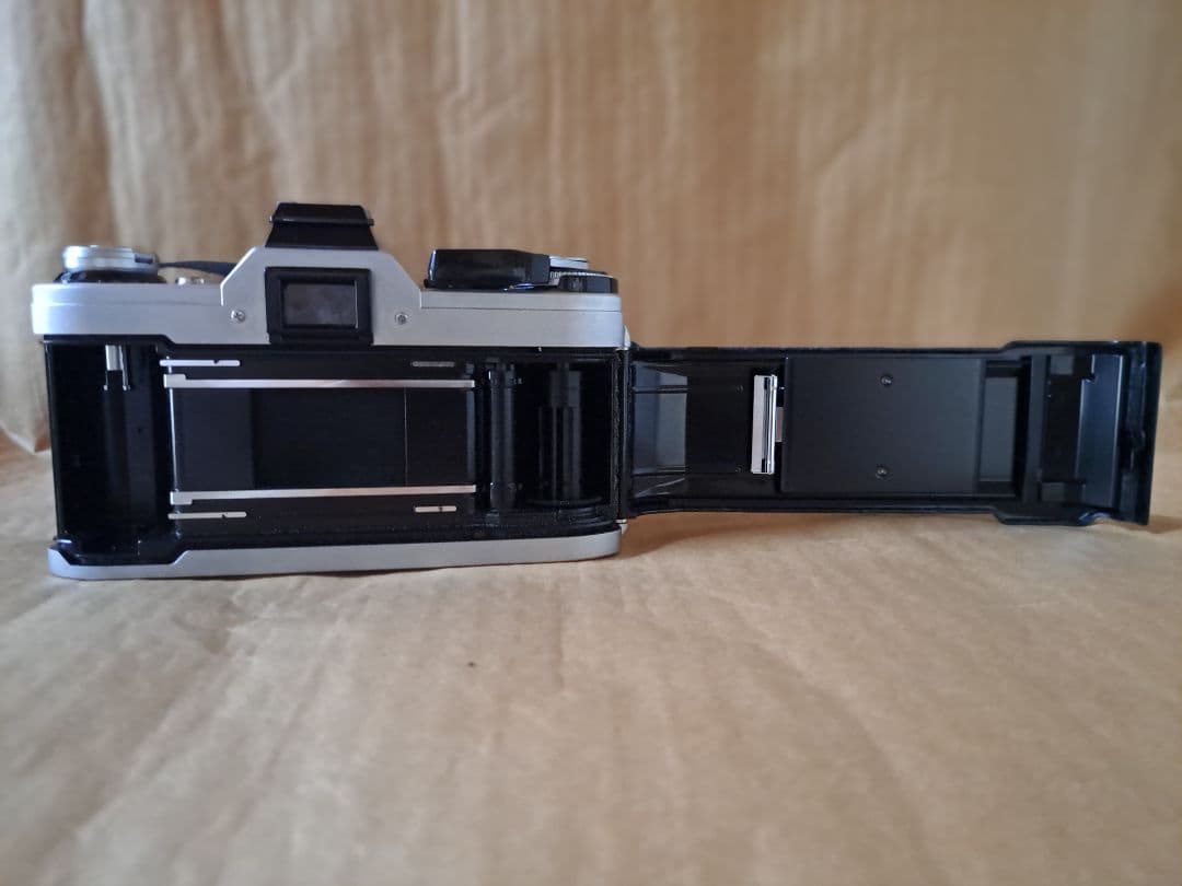 Canon AE-1 フィルム一眼レフカメラ　ジャンク品