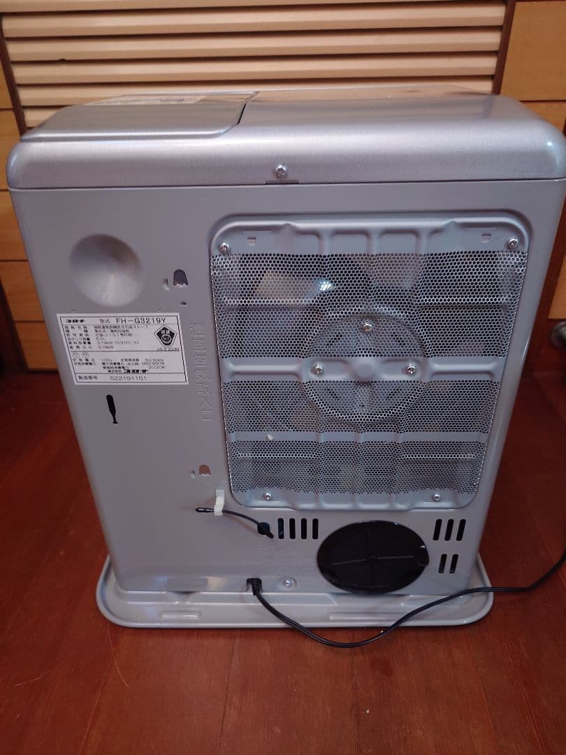 かなり美品ですコロナ石油ファンヒーター