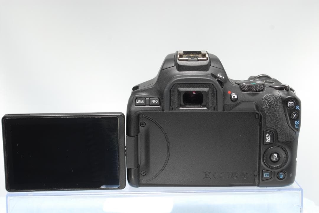 ☘️軽量！コンパクト✨スマホ転送☘️Canon kiss x10 超望遠ダブル