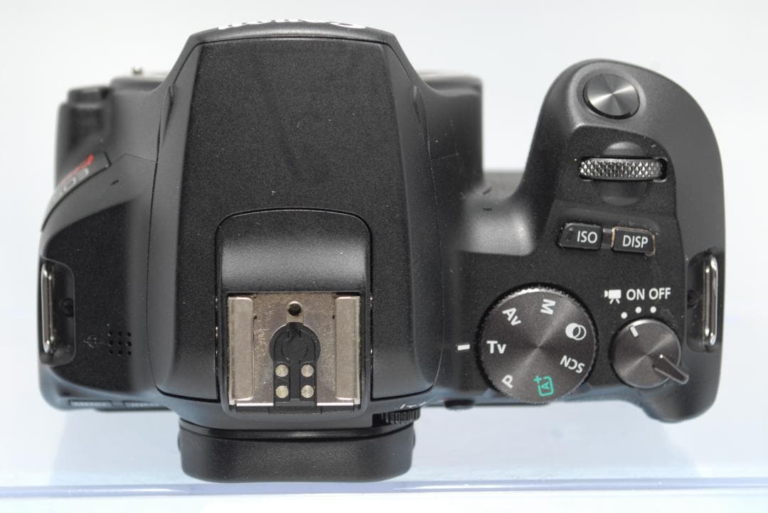 ☘️軽量！コンパクト✨スマホ転送☘️Canon kiss x10 超望遠ダブル