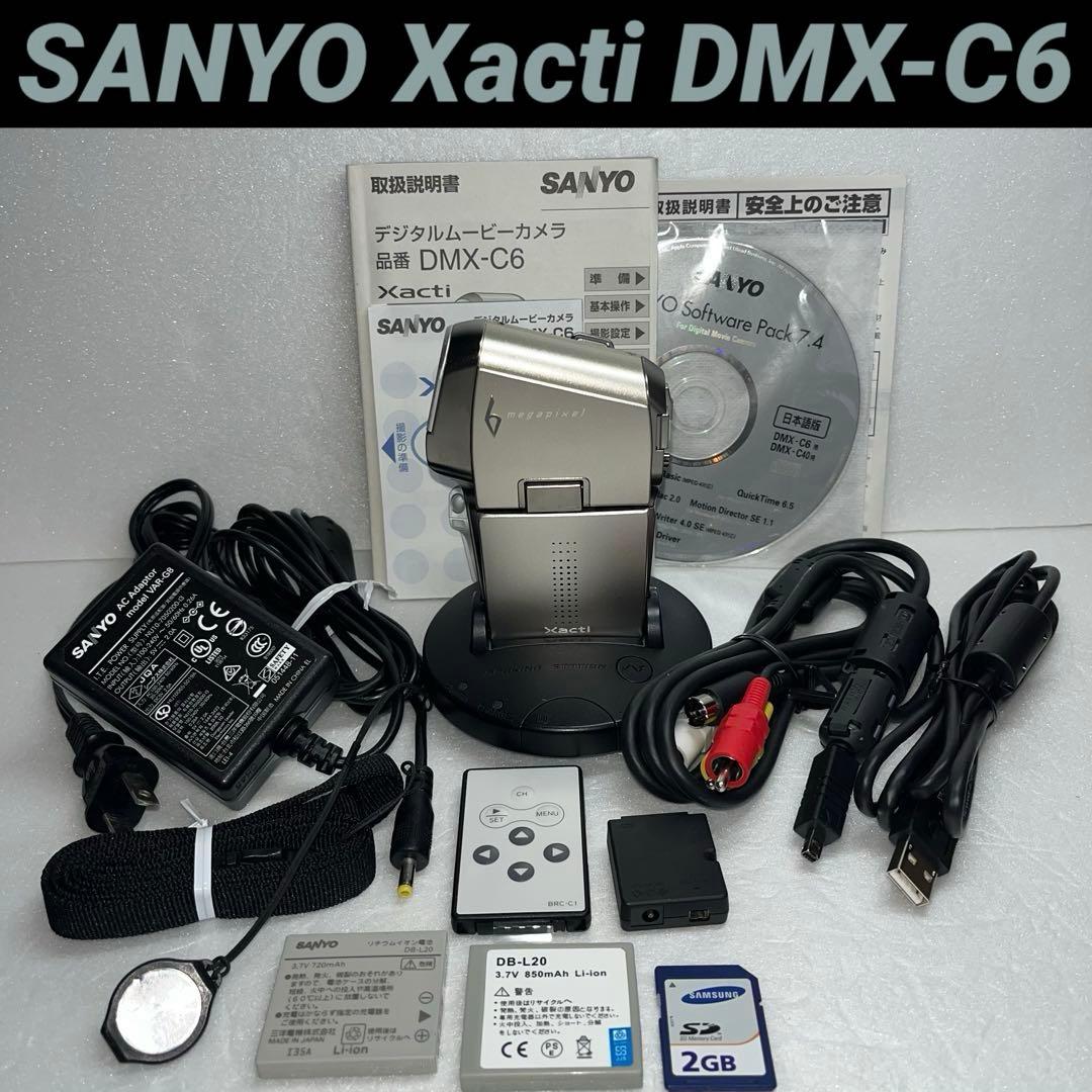 ☆稀少美品☆SANYOデジタルムービーカメラXacti DMX-C6シルバー