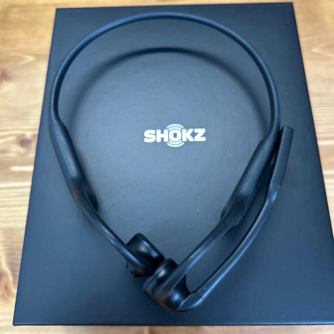 【美品】SHOKZ OPENCOMM 骨伝導イヤホン ブラック