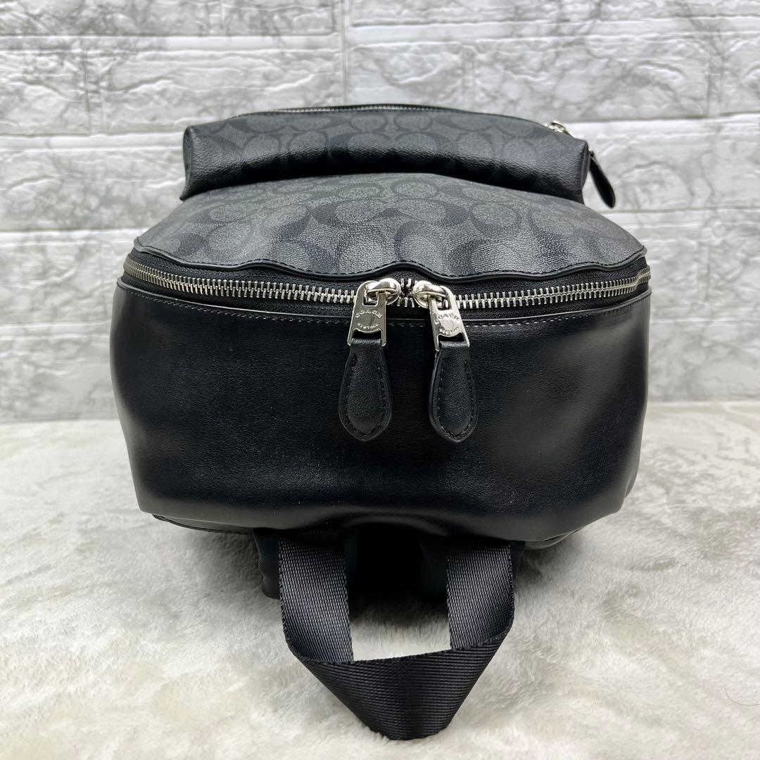 【美品】コーチ リュック バックパック シグネチャー レザー 大容量 ブラック