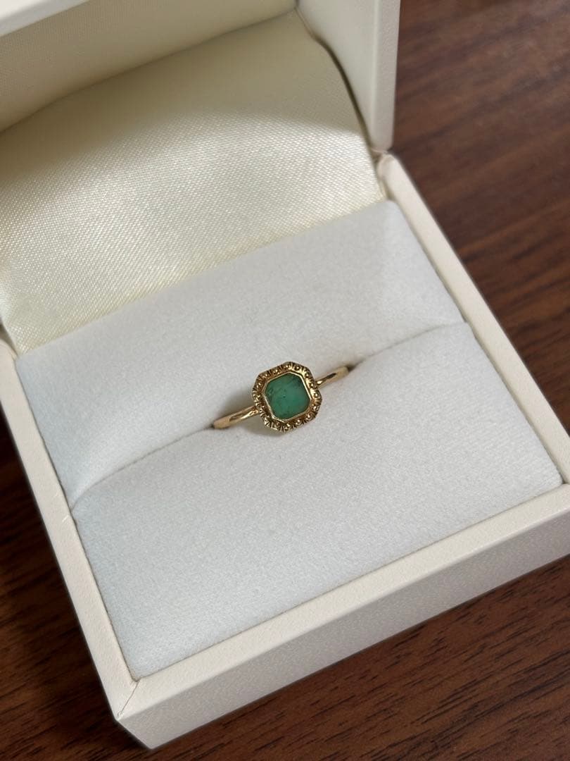 エメラルド　ゴールドリング