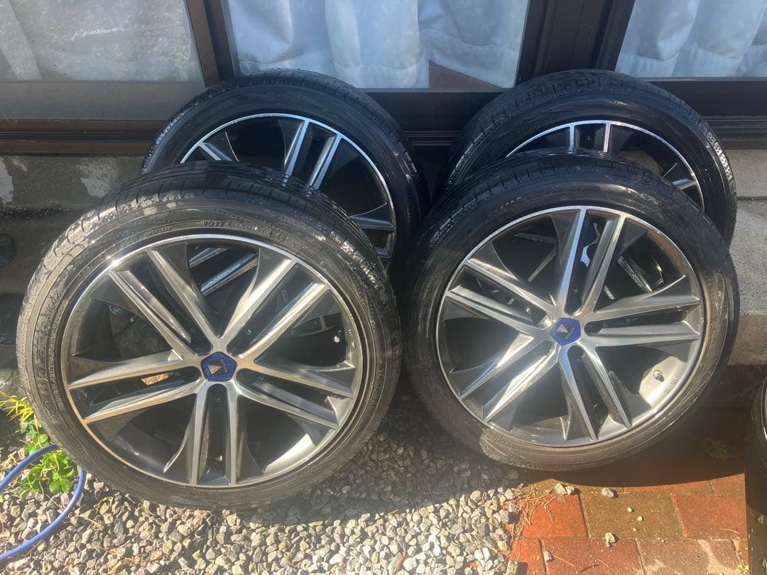 モデリスタホイール　18インチ　プリウスa ノア、ヴォクシーなど…にも