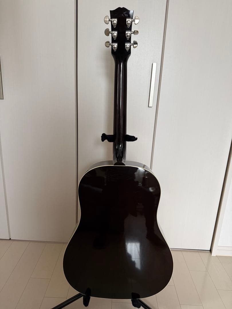 祭屋さん　Gibson J-45 Standard VS