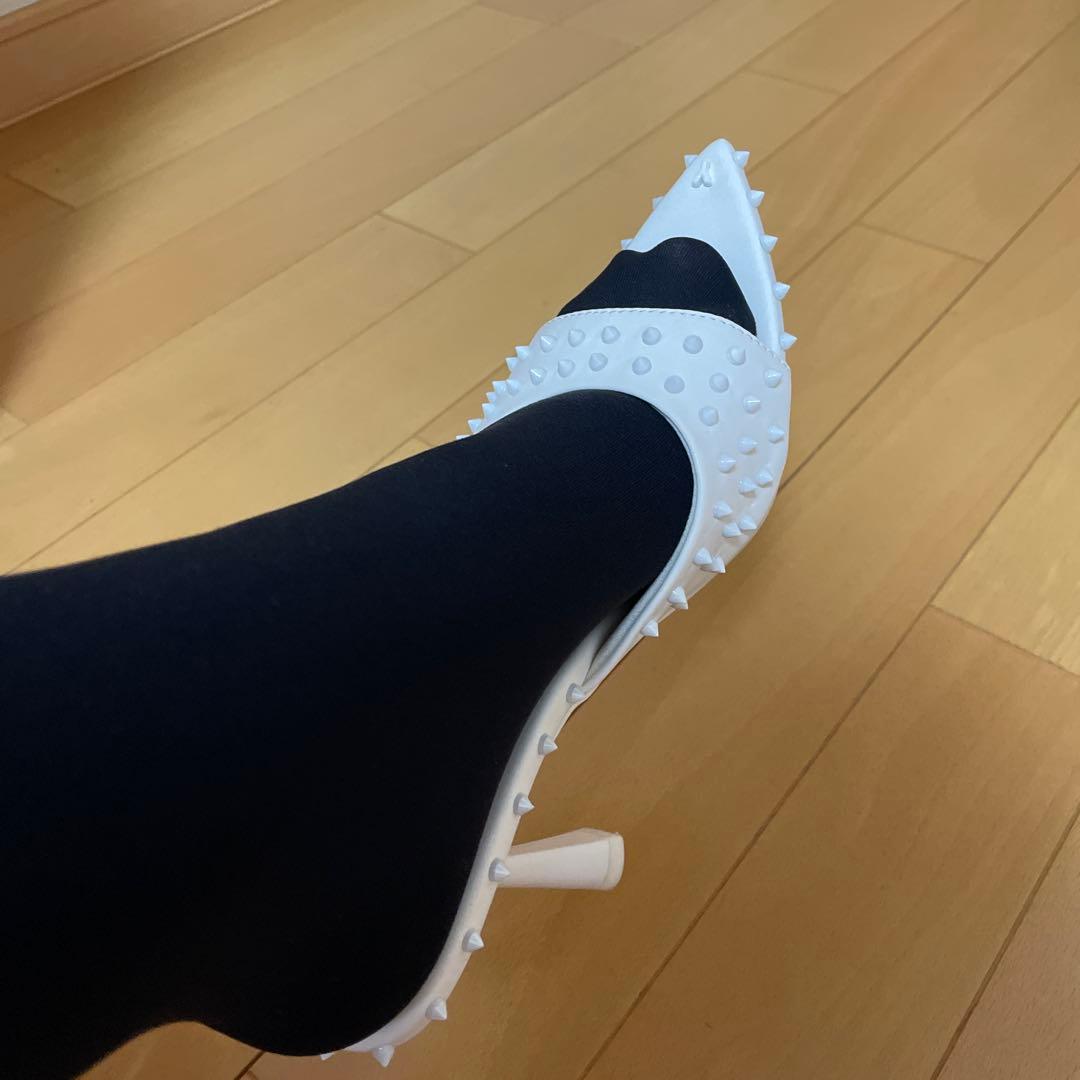 テコエ 最終価格！yello QUINN SANDALS