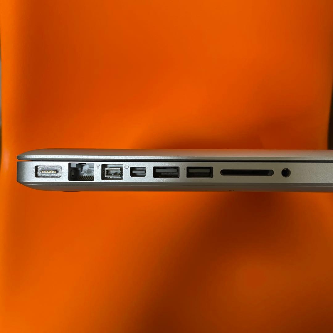 Apple MacBook Pro MC374J/A 13.3型 2010年製