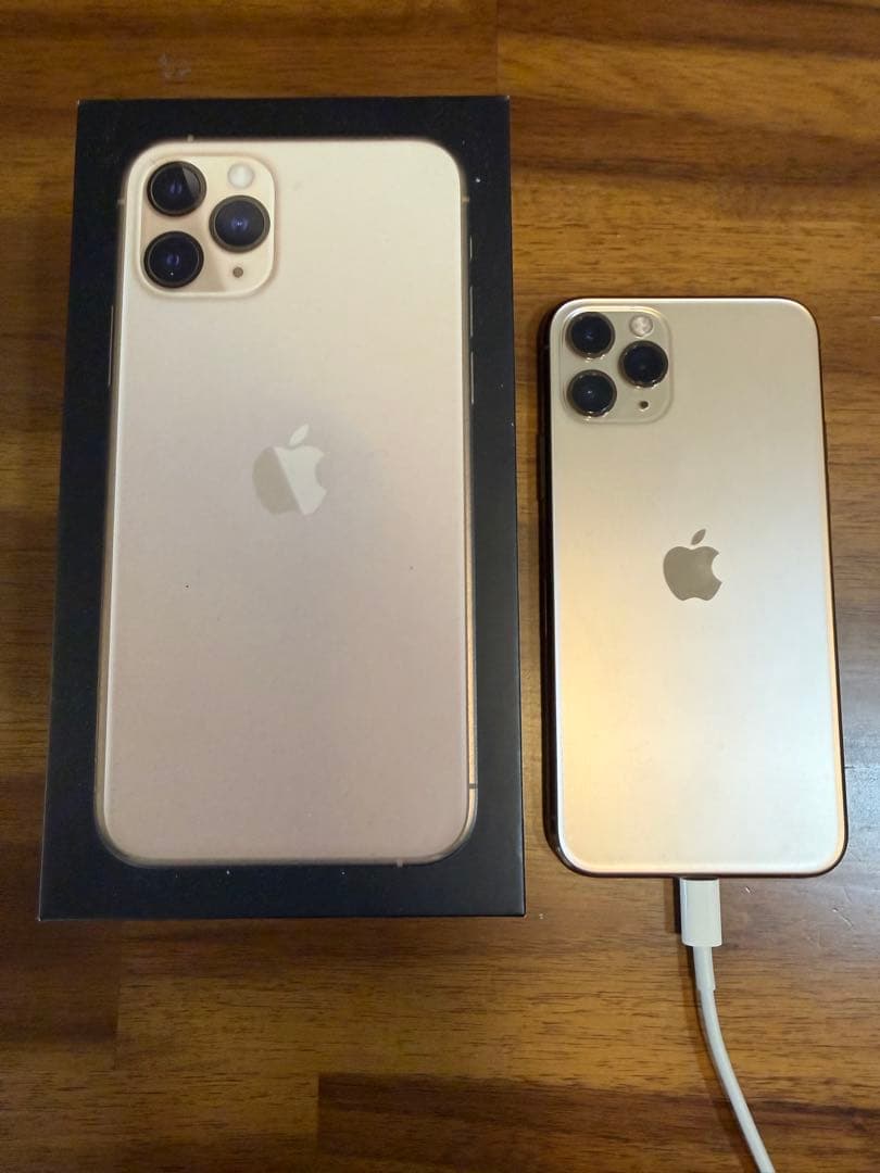 【箱あり】iPhone11 Pro 256GB ゴールド　SIMフリー