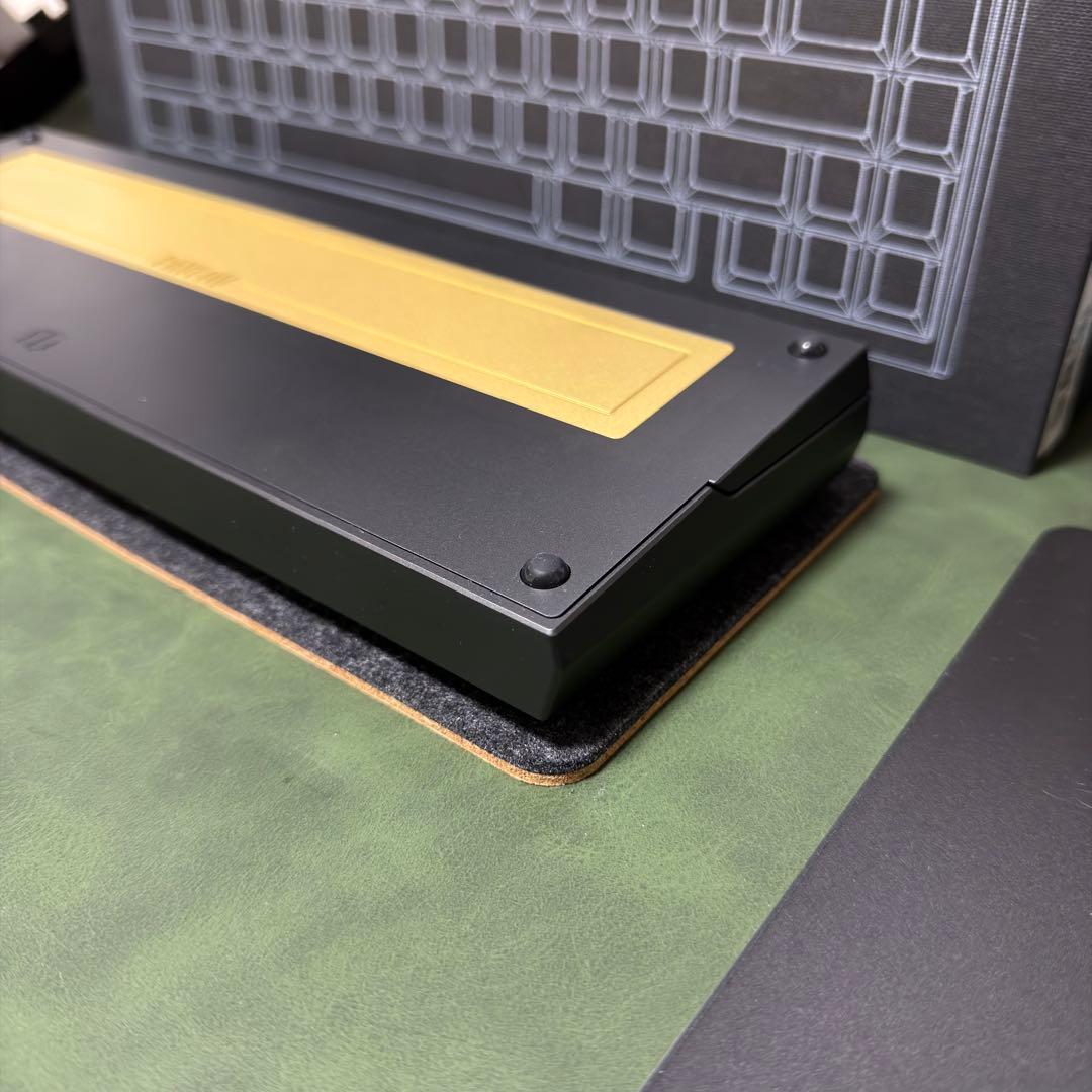 KBDfans PAVLOV 65% メカニカルキーボード　【本体のみ】