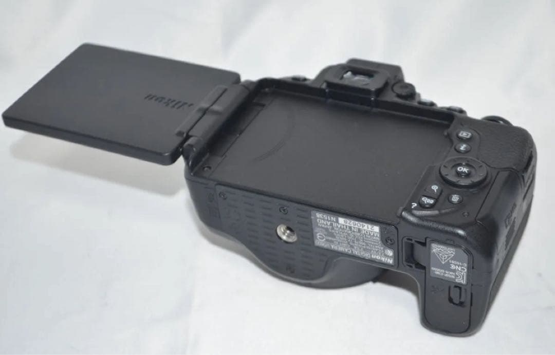 新品数のシャッター数555回以下☆Nikon D5600☆シリーズ最新&新型