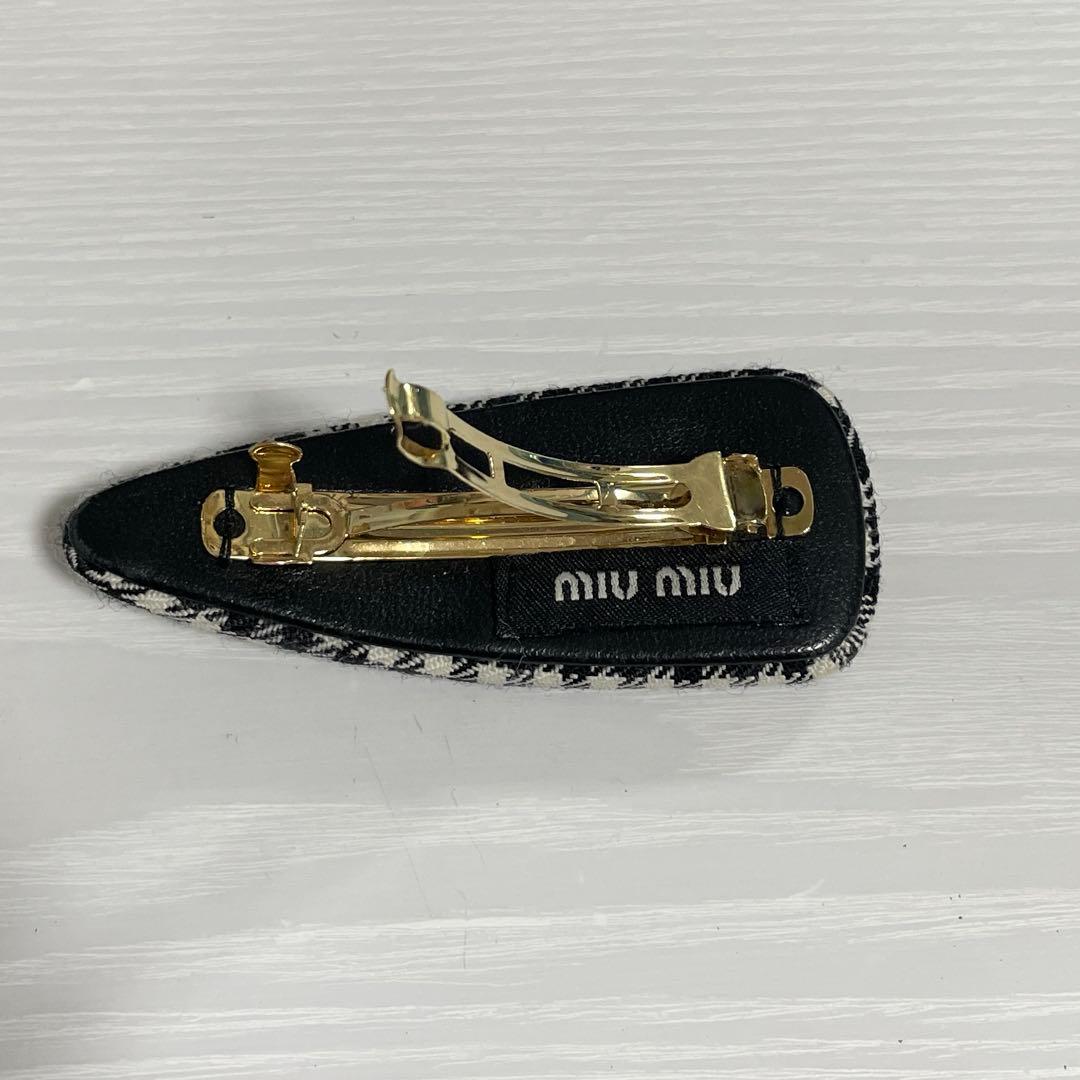 【大幅値下げ】miumiu バレッタ　ギンガムチェック