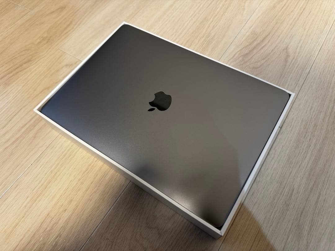 MacBookAir 2020 M1 8GB 512GB 13インチ