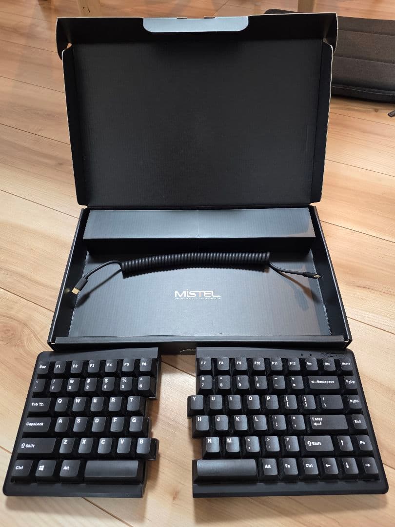 MISTEL BAROCCO MD770 RGB BT 分割式キーボード