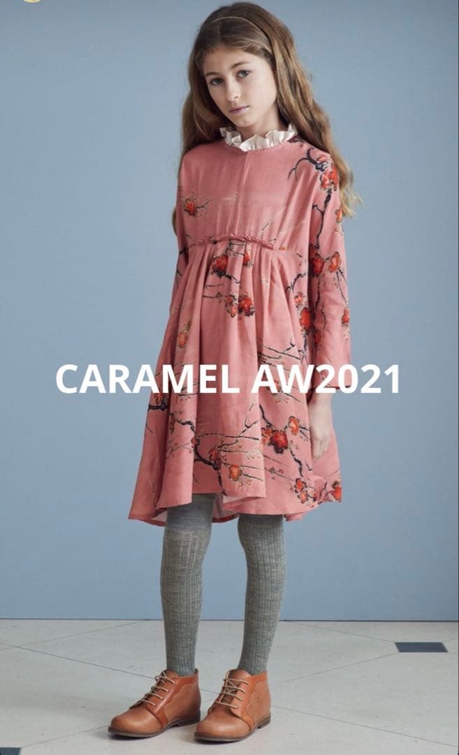 即購入OK【caramel】花柄ワンピース8y