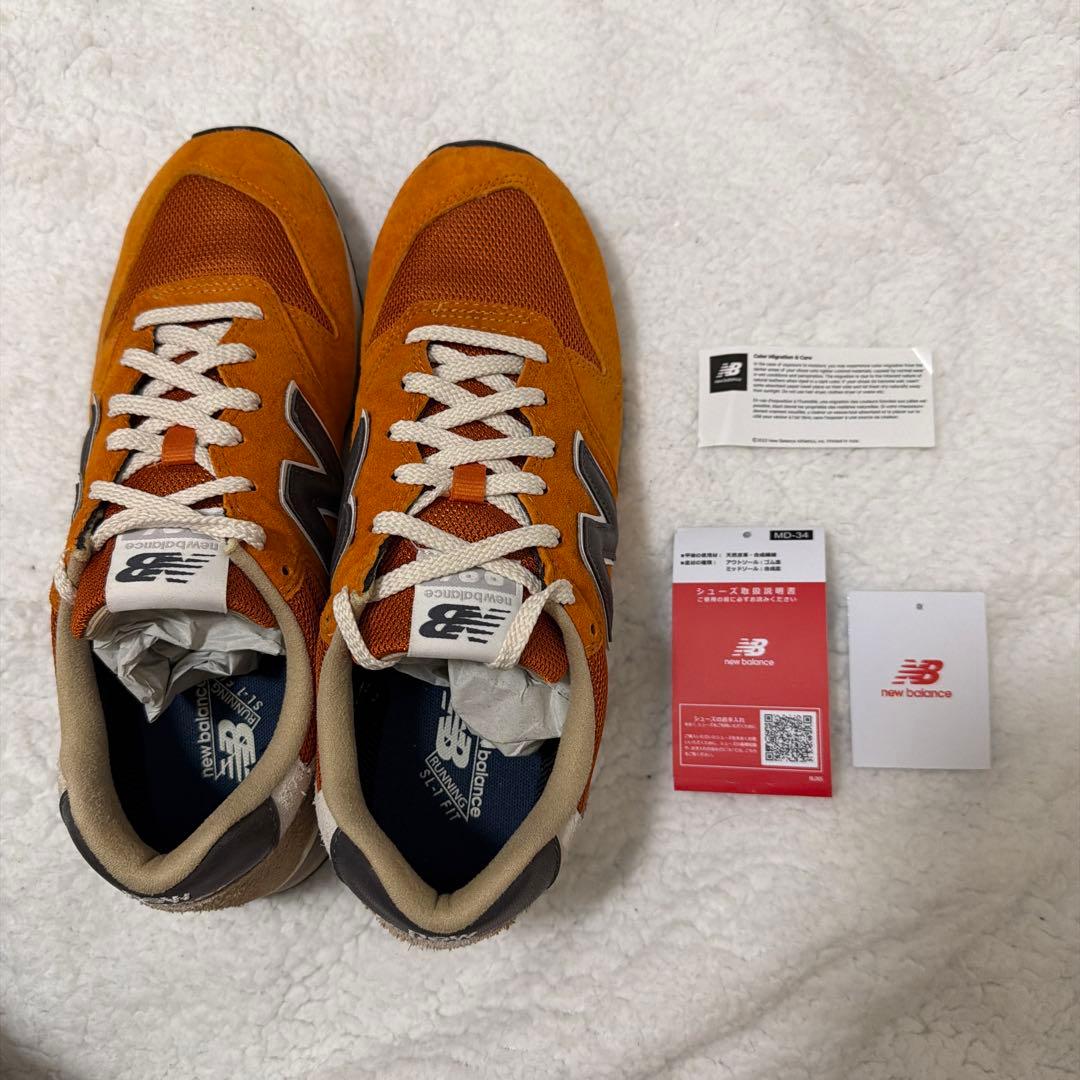 New Balance オレンジ スニーカー 未使用