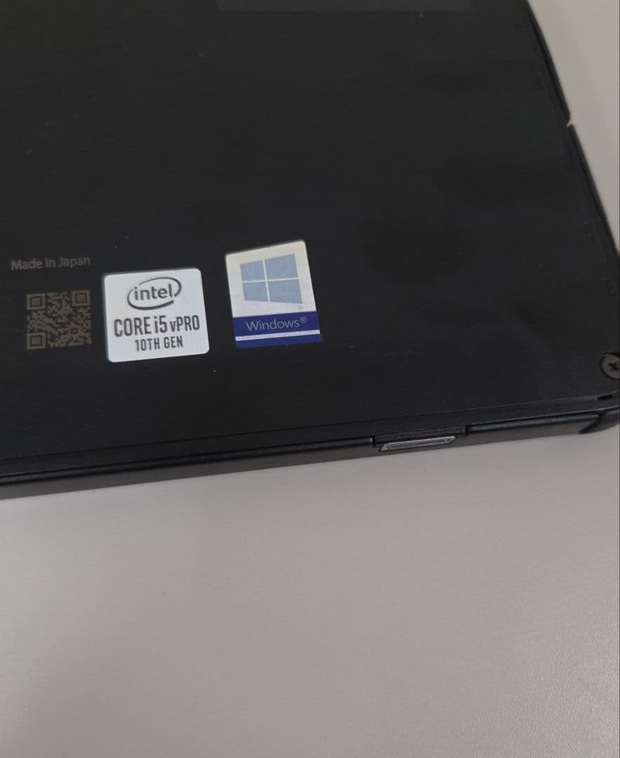 第10世代 i5 富士通 ARROWS Tab Q7310/DB Windows