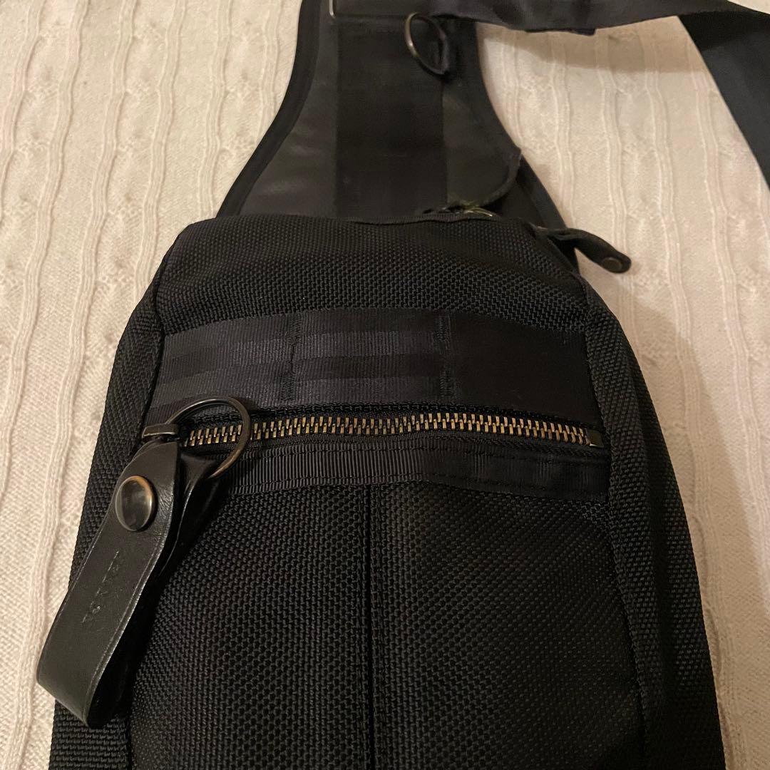 【極美品✨】ポーター ヒート スリング ショルダーバッグ ボディバッグ 黒