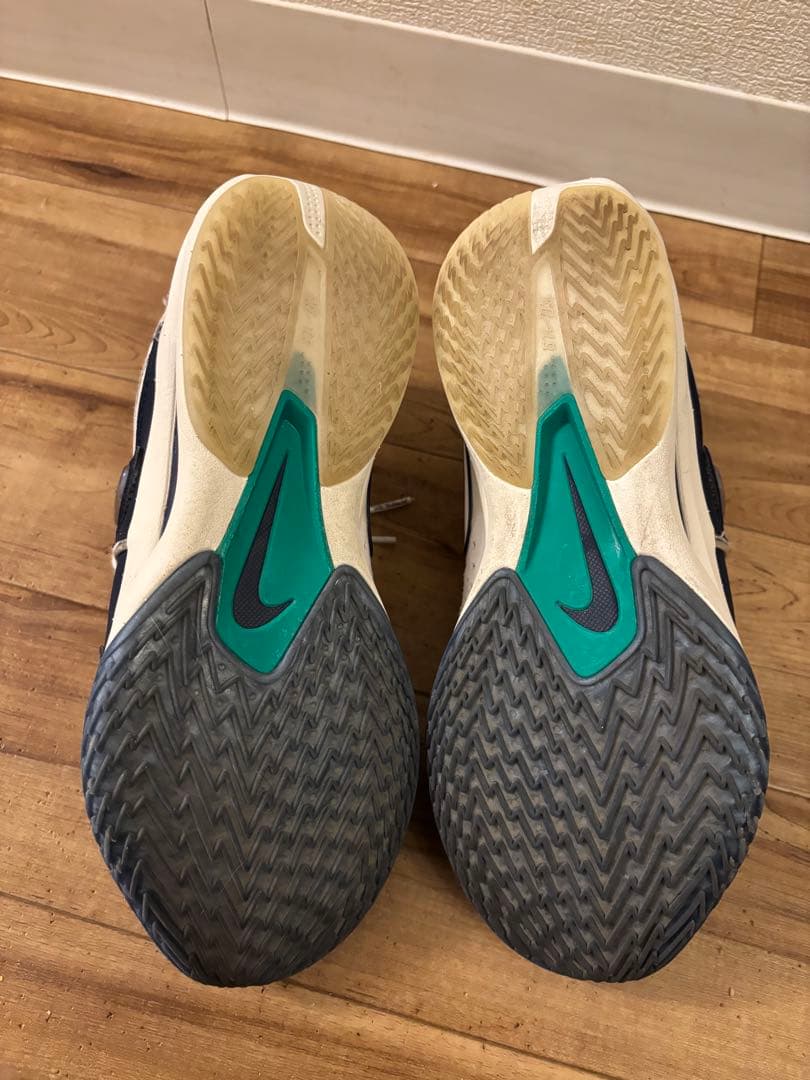 ナイキ G.T. カット 3 EP バスケットボールシューズ　26センチ