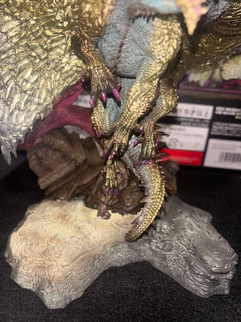 シャガルマガラ クリエイターズモデル フィギュア