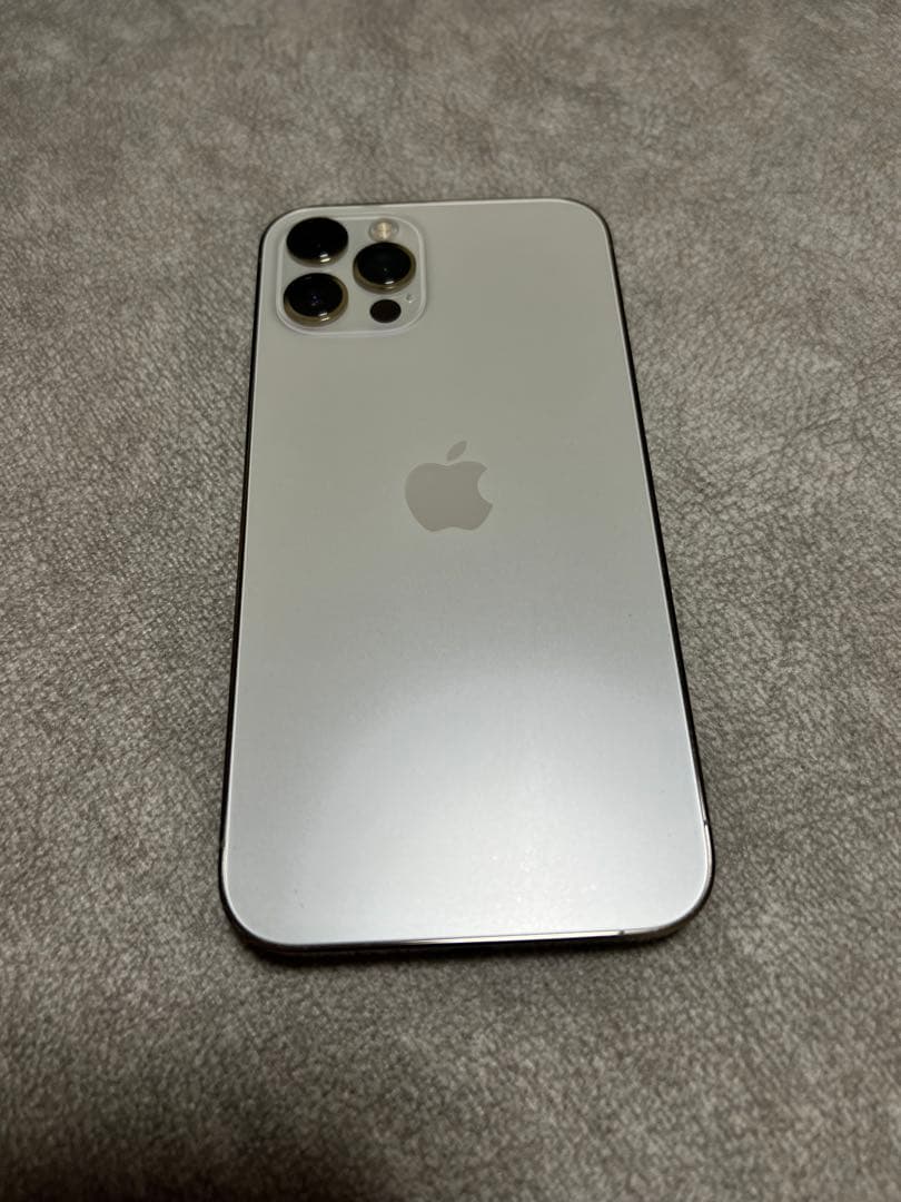 Apple iPhone 12 Pro シルバー 本体