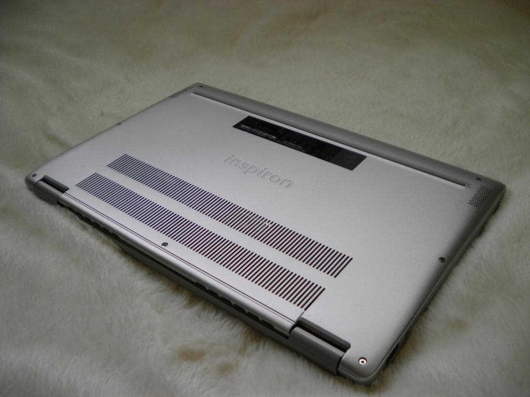 【ジャンク】DELL Inspiron 13 7391 P114G001