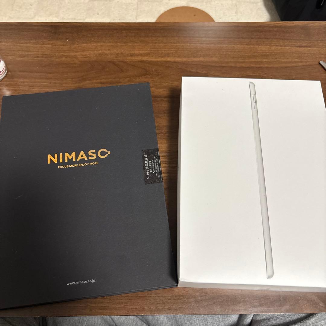 iPad（第9世代）（ほぼ未使用）、フィルム（1枚）（未使用）