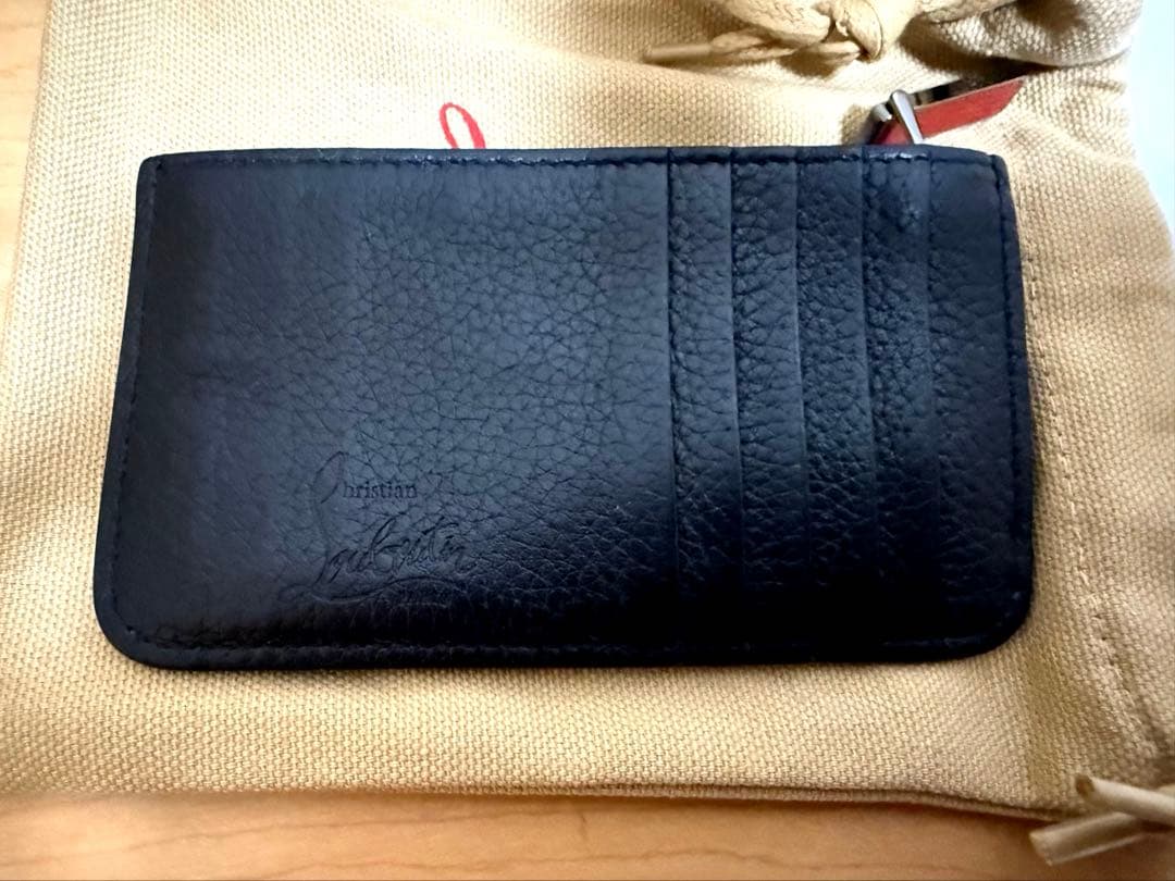 Christian Louboutin クリスチャンルブタン ケース