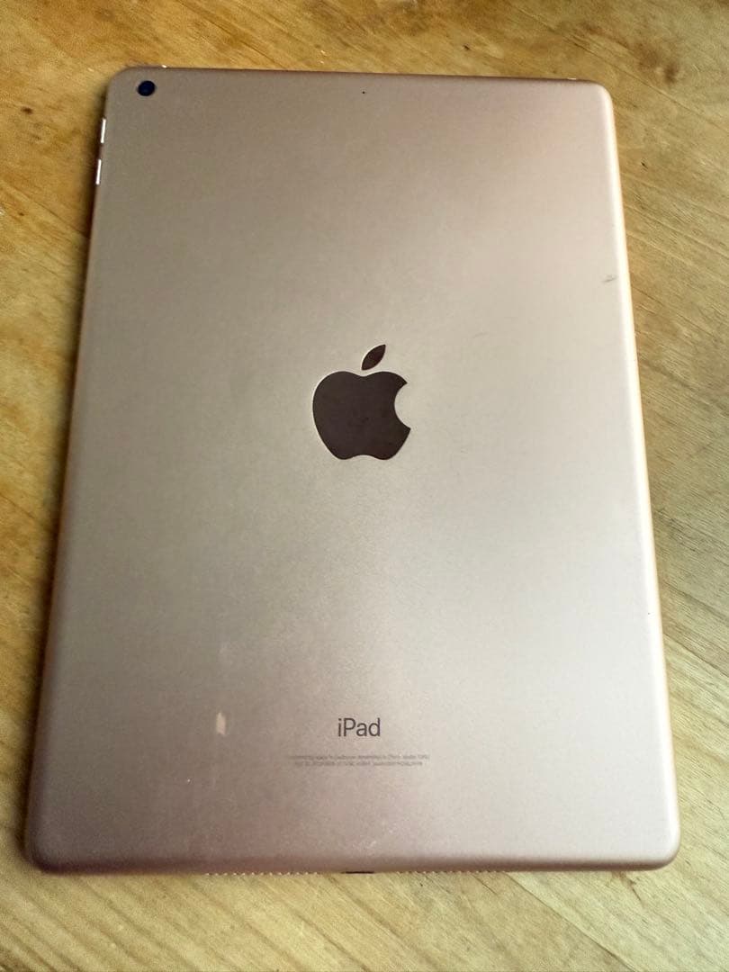 iPad 第6世代　A1893　Wi-Fiモデル ローズゴールド 32GB