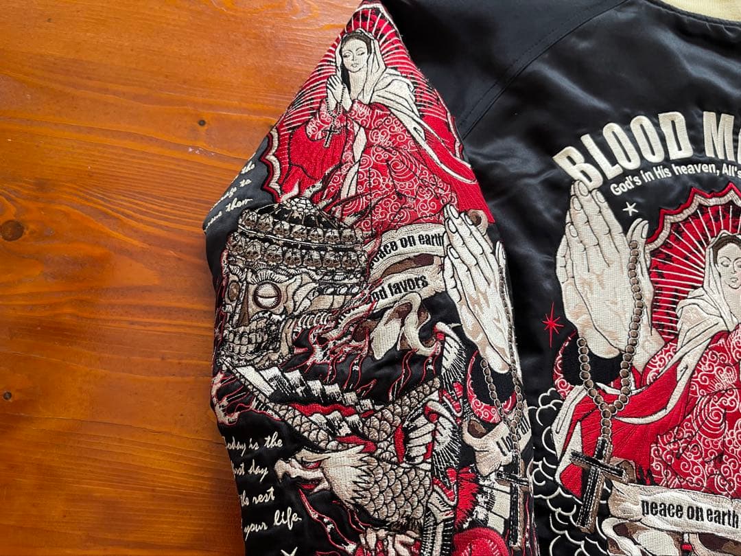 【本日20時までの価格！】BLOOD MESSAGE リバーシブル スカジャン