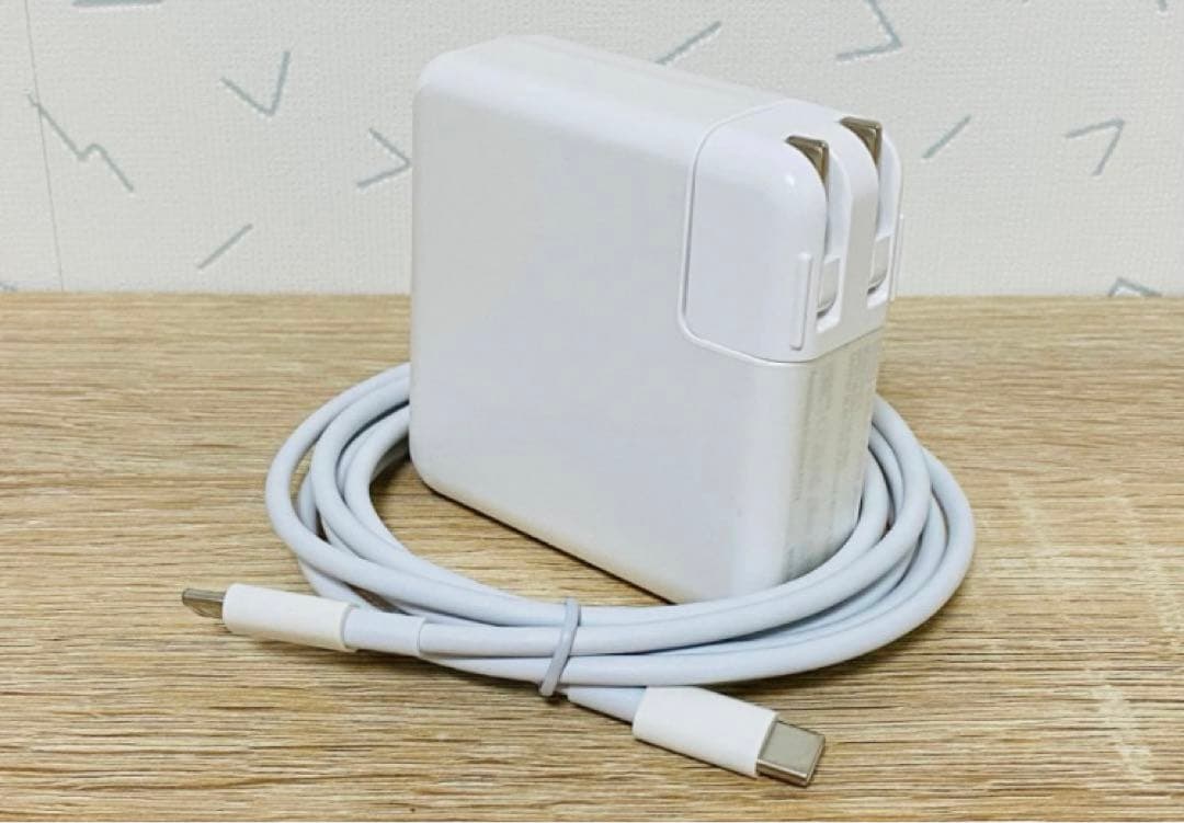 MacBook Pro i7 メモリ16GB SSD1TB Office