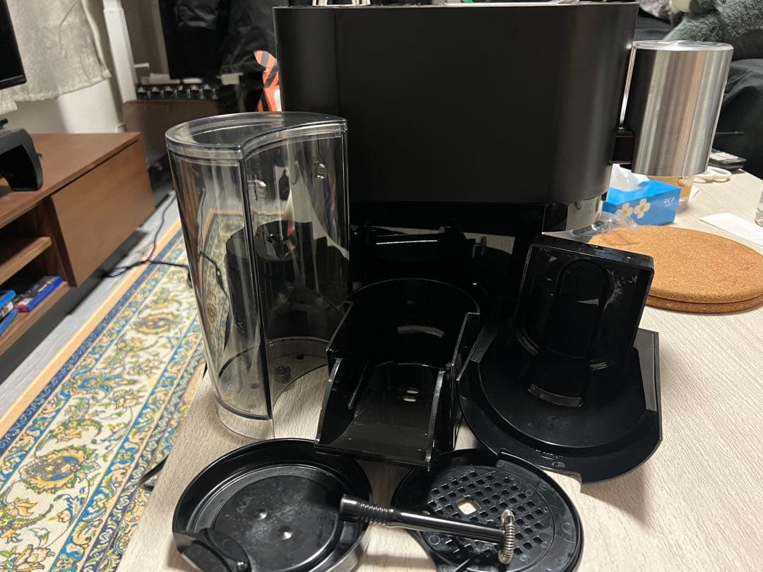 ネスプレッソ NESPRESSO カプセル式コーヒーメーカー アトリエ