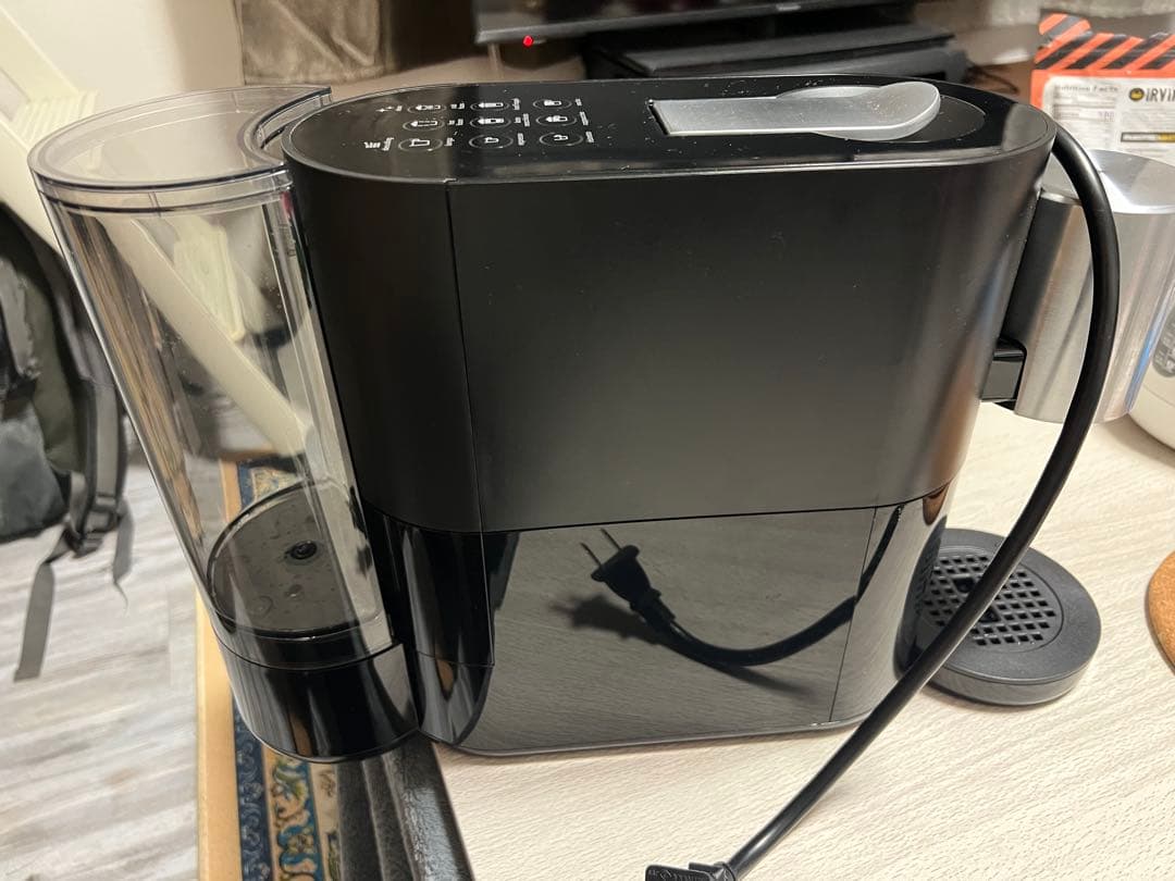 ネスプレッソ NESPRESSO カプセル式コーヒーメーカー アトリエ