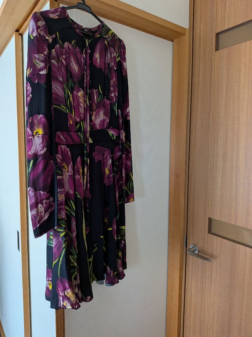 最終限定価格ドルチェ&ガッバーナ　ワンピース　44サイズ