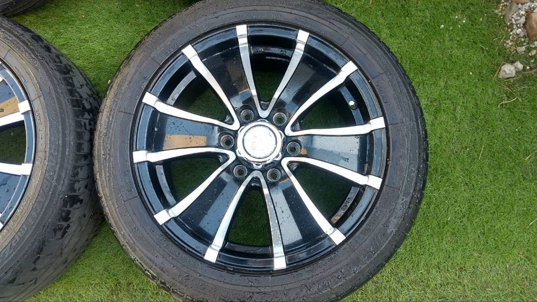 ハイエース18インチアルミセット　アドベンチャー