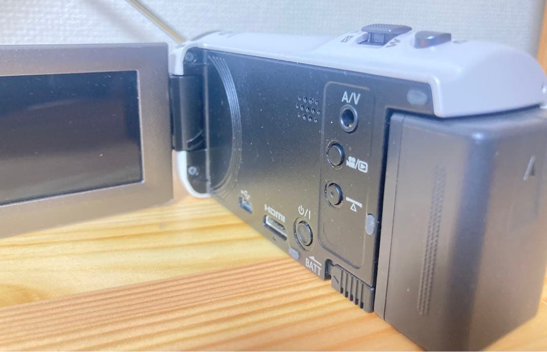 ☆Panasonic デジタルハイビジョンビデオカメラ HC-V550M ズーム