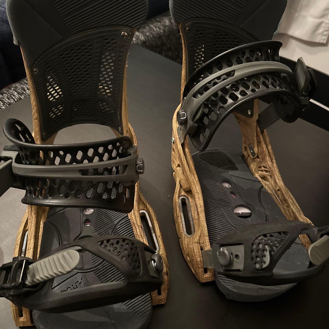 Malavita スノーボードビンディング カモフラージュ