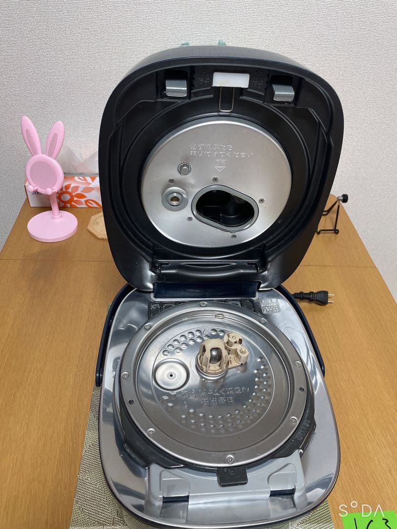 ★★TOSHIBA RC-10VSN　真空圧力かまど炊き　5.5合 動作保証