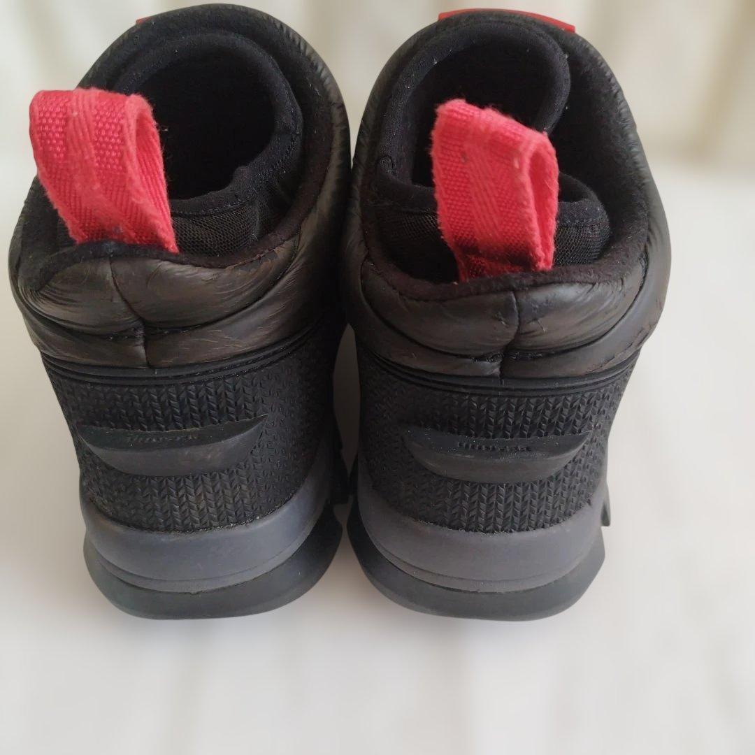 HUNTER インシュレイティドスノーアンクルブーツ　ショートスノーブーツ 24