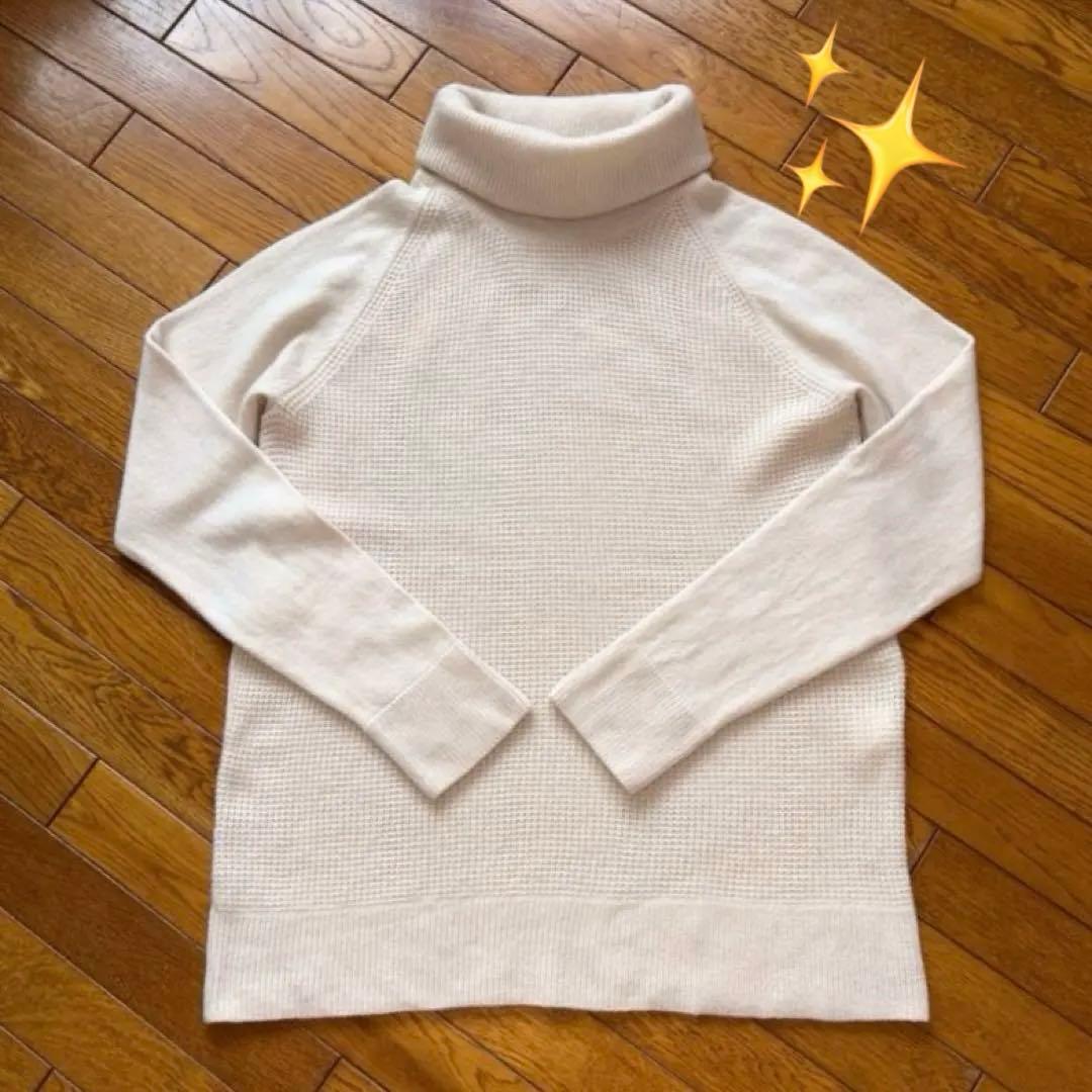 破格です⬇️超美品✨カシミヤ100⭐️ニット、定価約6万、都内セレクトショップ購入