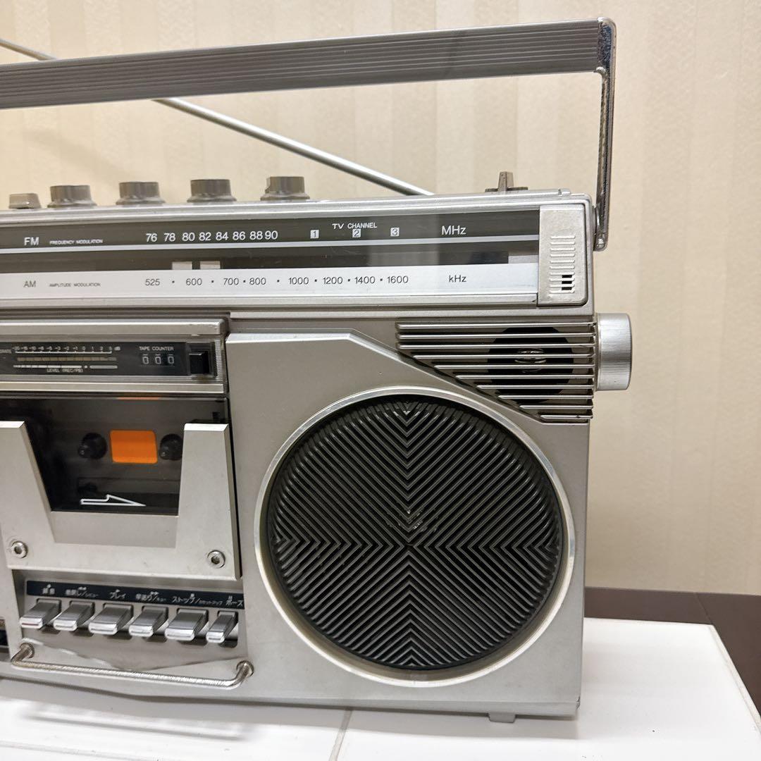 AIWA CS-50 日本製 ラジカセ シルバー FM/AM受信OK 昭和レトロ