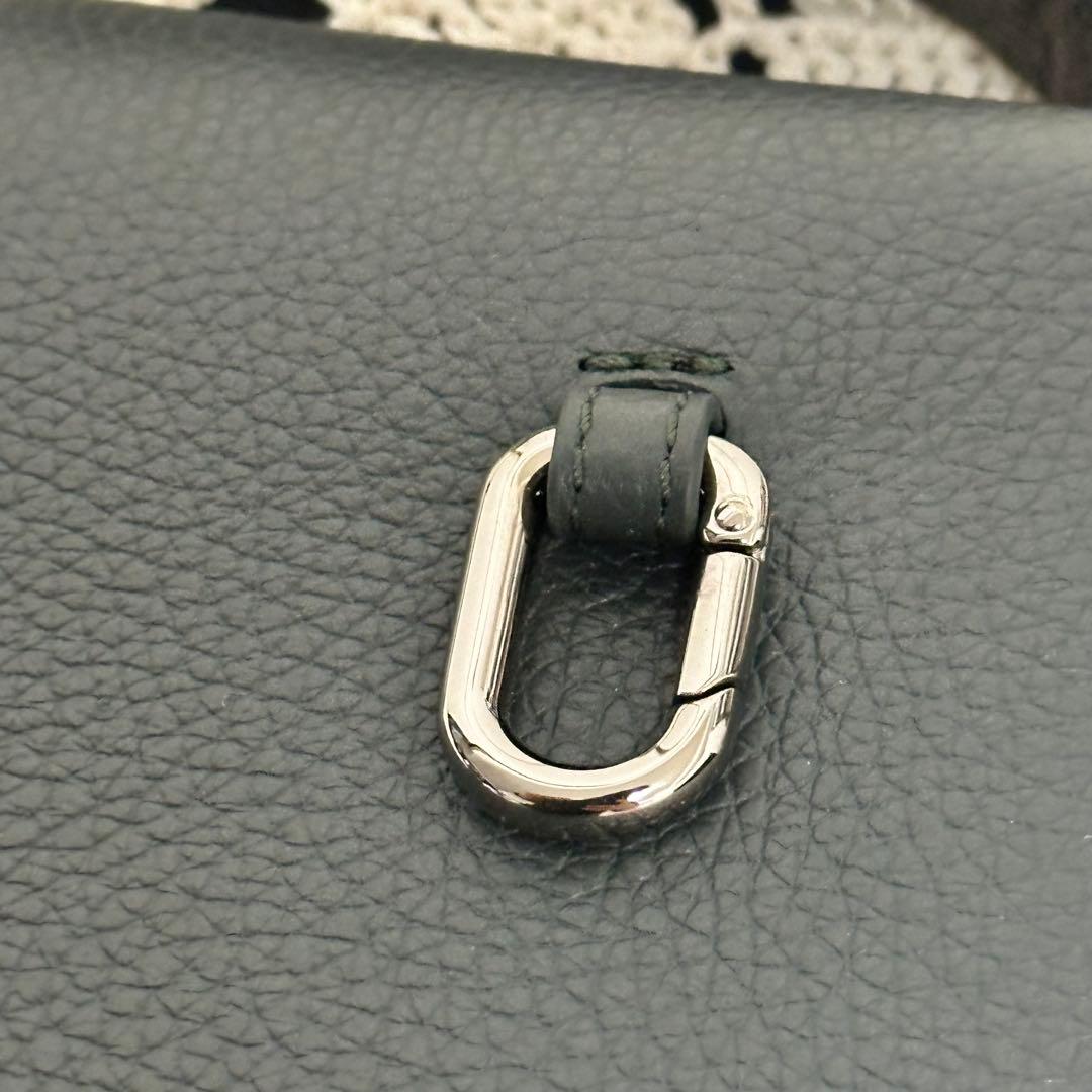 現行モデル☆定価77000円☆ほぼ未使用☆フルラ☆メッセンジャーバッグ☆グレー